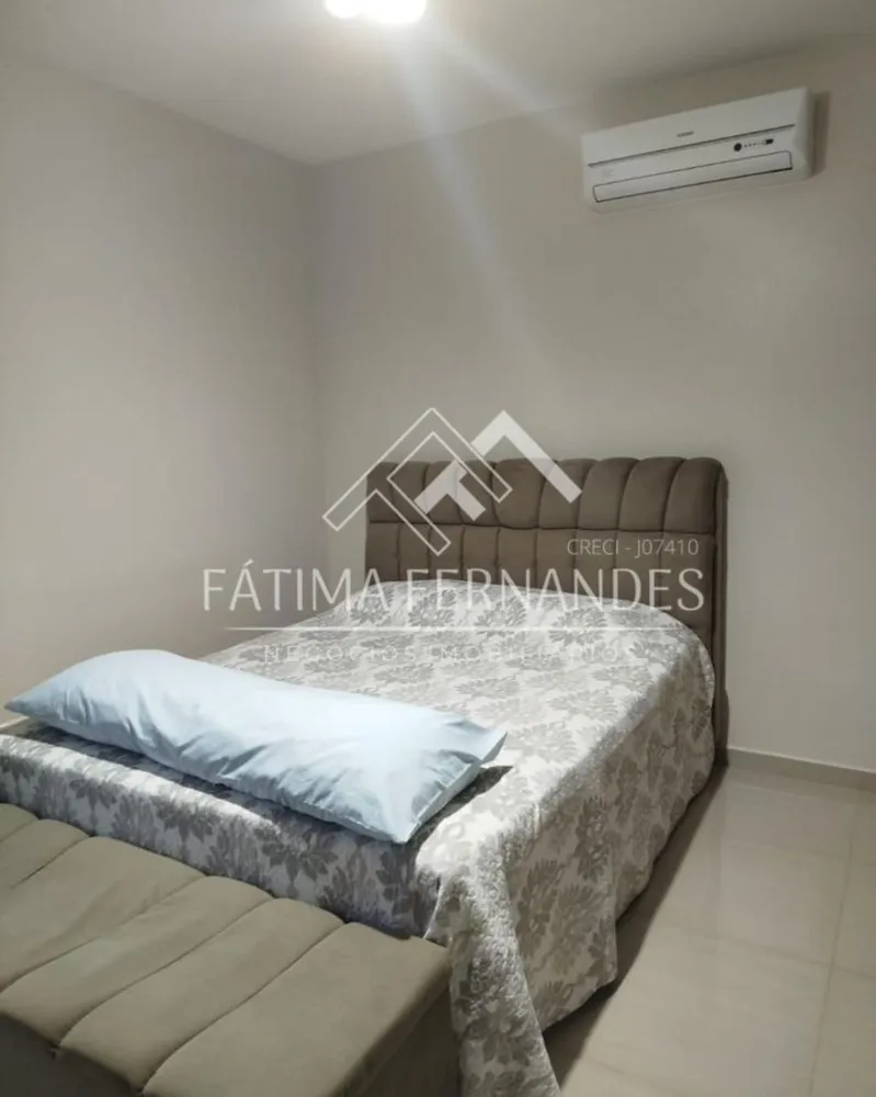 Casa, 3 quartos, 205 m² - Foto 4