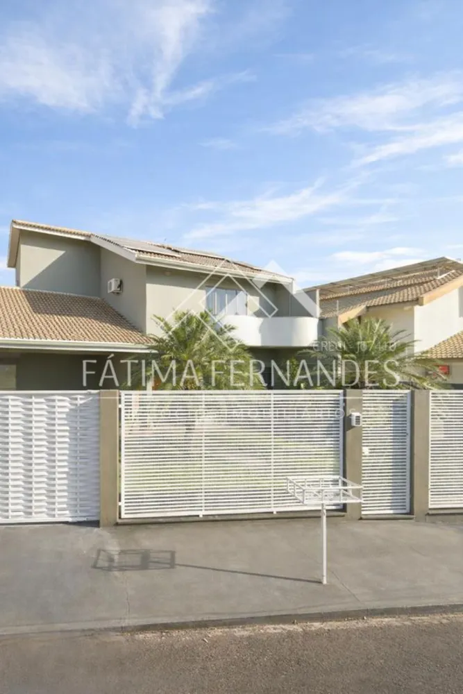 Casa, 3 quartos, 205 m² - Foto 2