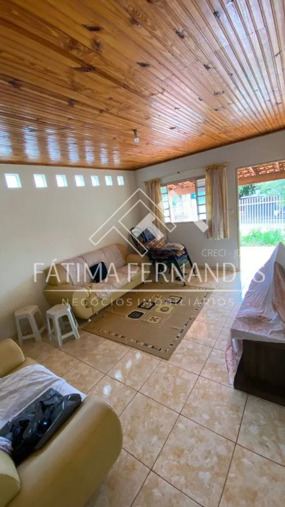 Casa, 3 quartos, 129 m² - Foto 2