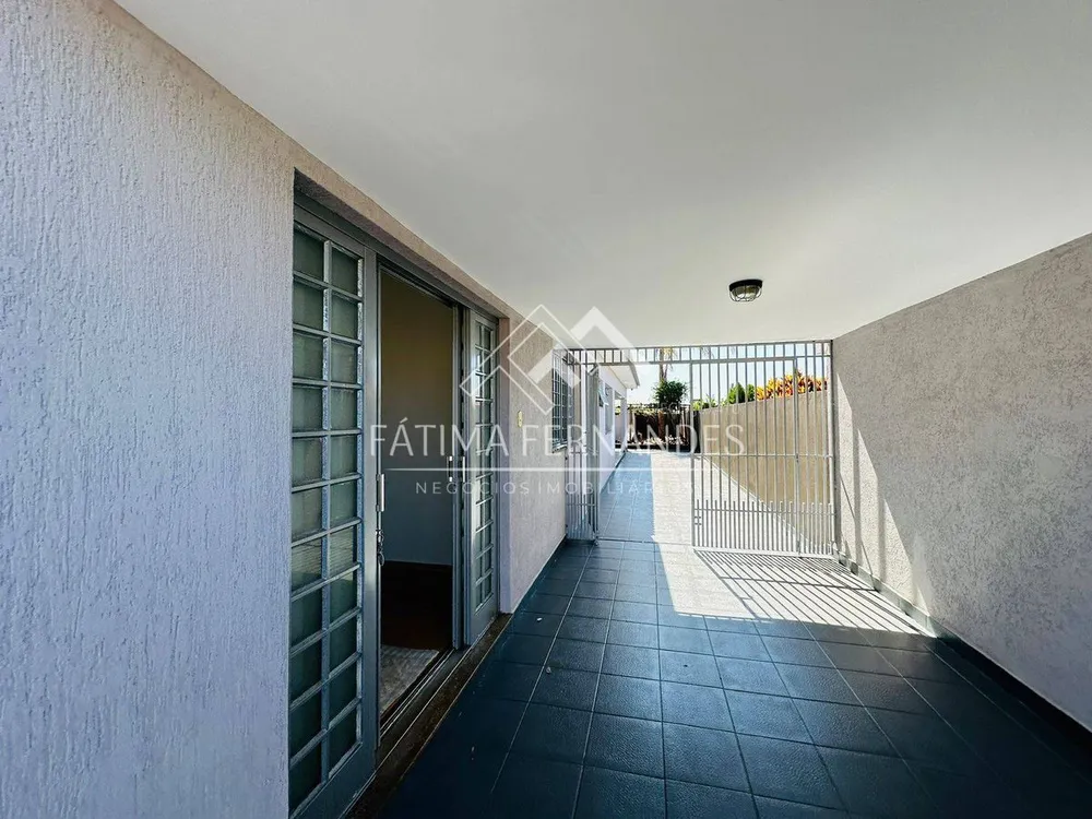 Casa, 2 quartos, 202 m² - Foto 3