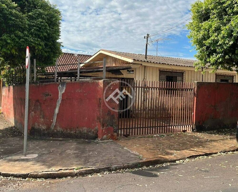 Casa à venda com 3 quartos, 140m² - Foto 1