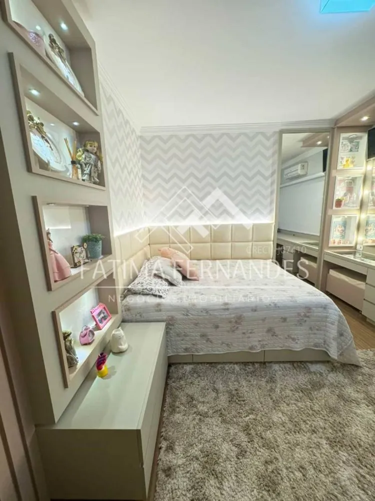 Casa, 3 quartos, 265 m² - Foto 15