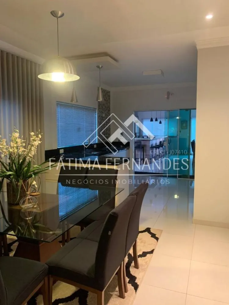 Casa, 3 quartos, 265 m² - Foto 11