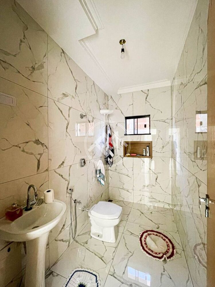 Casa à venda com 2 quartos, 59m² - Foto 3