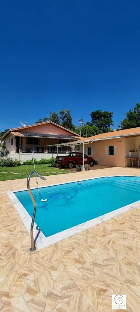 Chácara, 3 quartos, 1000 m² - Foto 1
