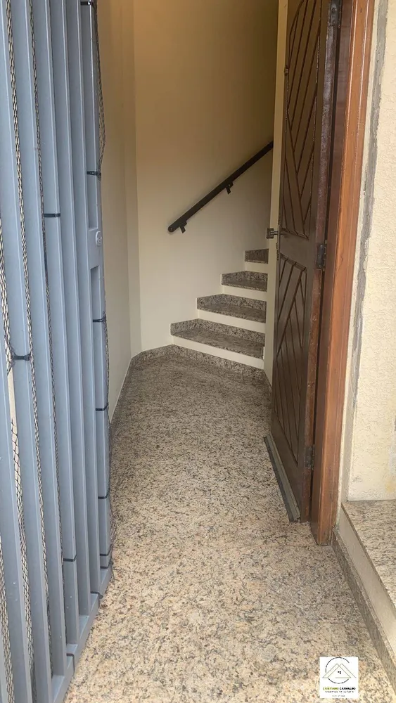 Casa, 2 quartos, 221 m² - Foto 1