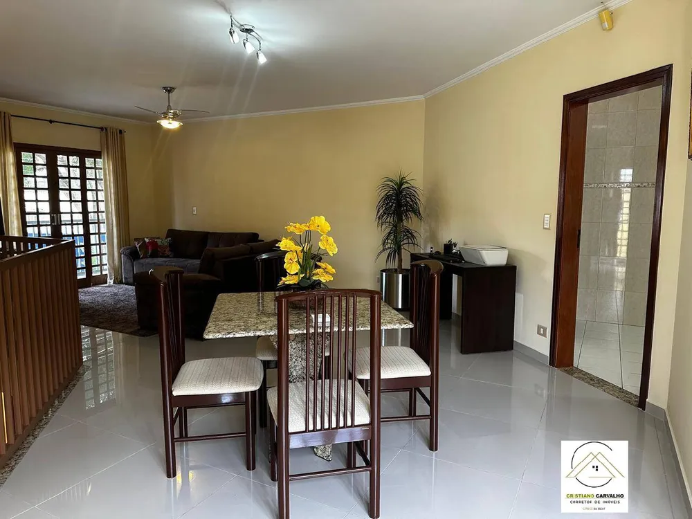 Casa, 2 quartos, 221 m² - Foto 8