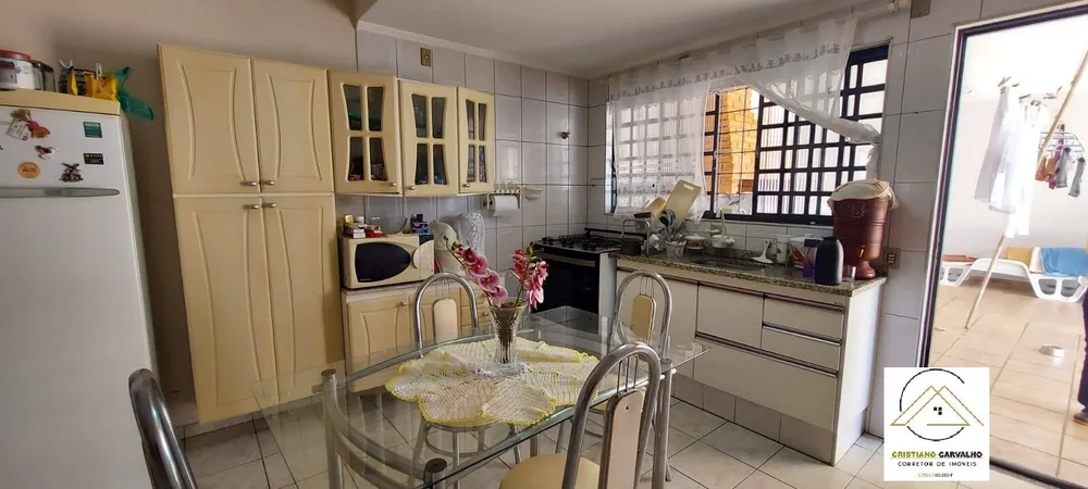 Casa, 2 quartos, 210 m² - Foto 5