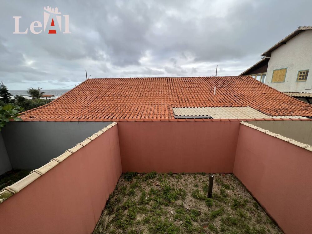Casa à venda com 2 quartos, 90m² - Foto 3