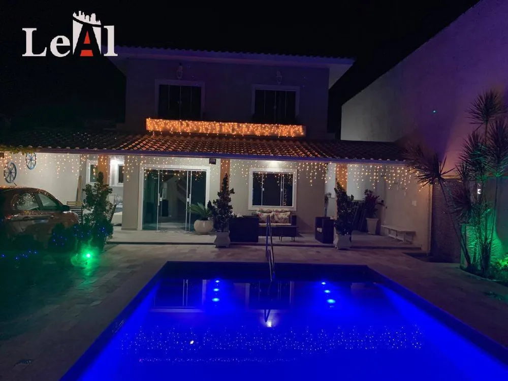 Casa, 4 quartos, 302 m² - Foto 1