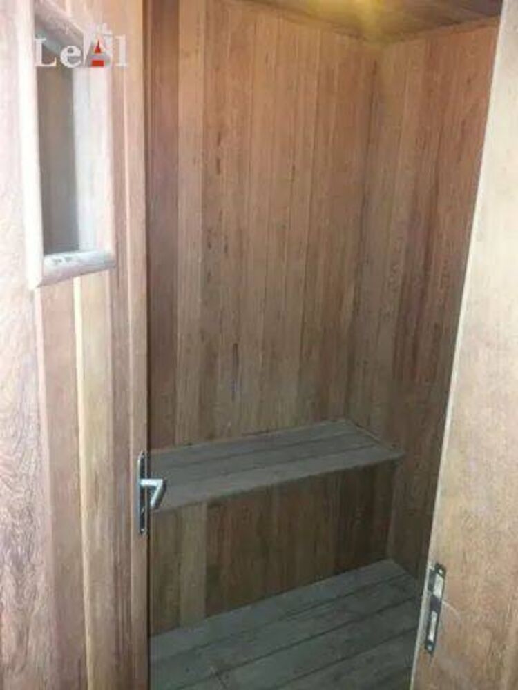 Casa à venda com 3 quartos, 480m² - Foto 2