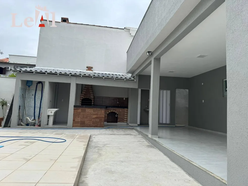 Casa, 2 quartos, 180 m² - Foto 3
