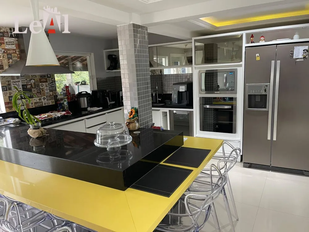 Casa, 6 quartos, 600 m² - Foto 3