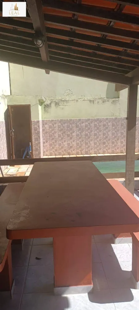 Casa, 4 quartos, 258 m² - Foto 11