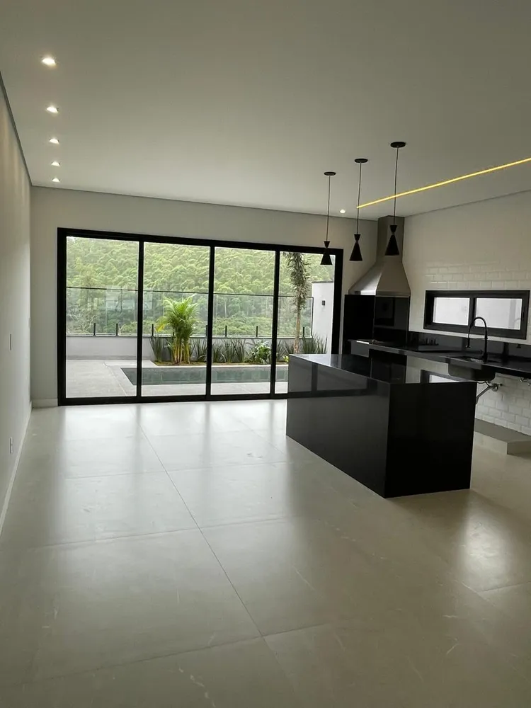 Casa, 3 quartos, 188 m² - Foto 3