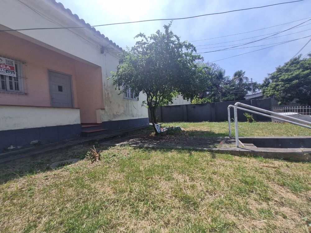 Prédio Inteiro para alugar com 2 quartos, 140m² - Foto 16