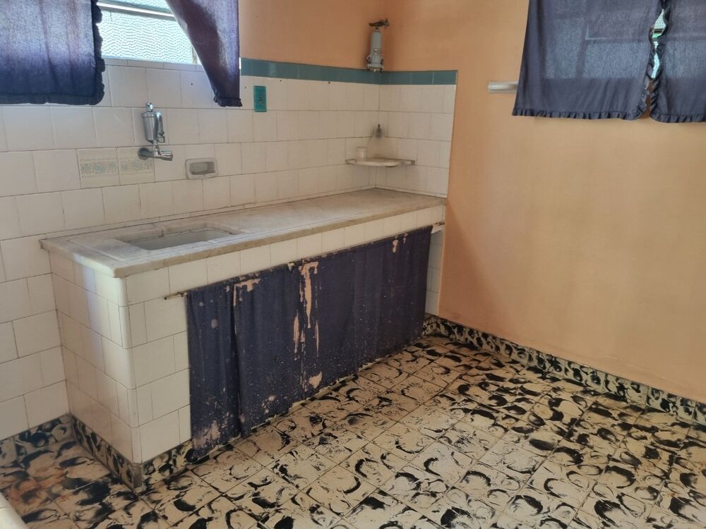 Prédio Inteiro para alugar com 2 quartos, 140m² - Foto 11