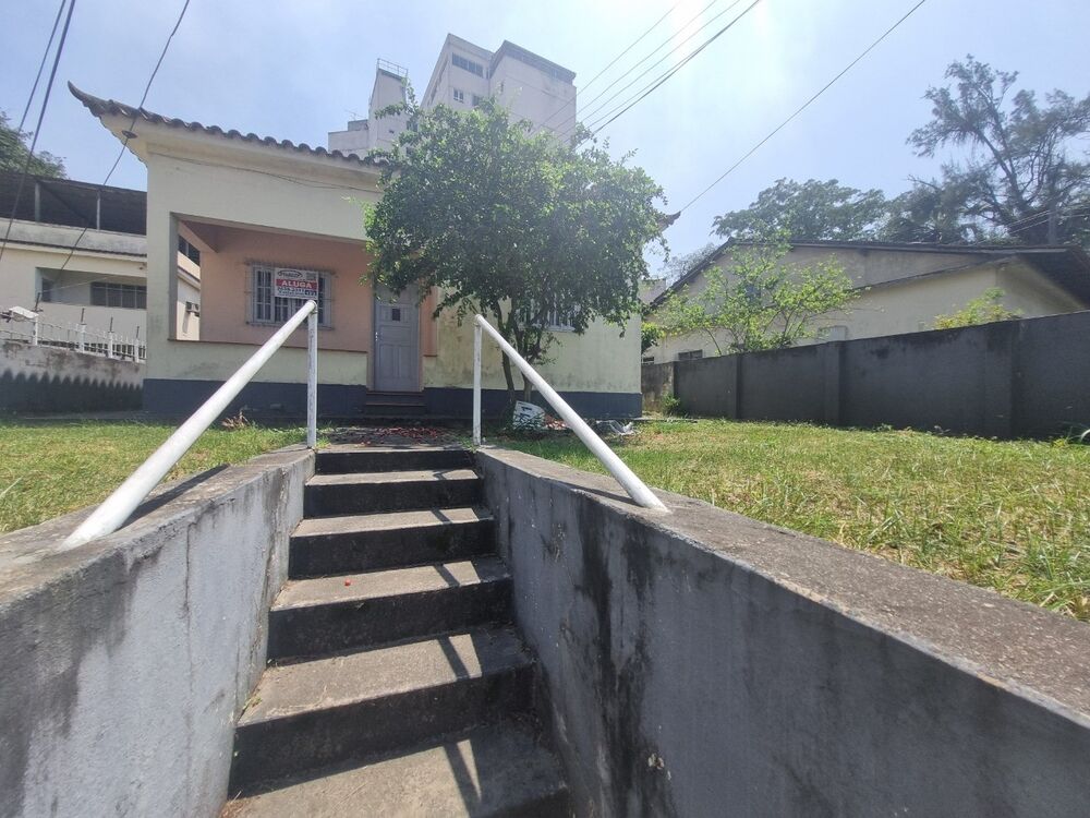 Prédio Inteiro para alugar com 2 quartos, 140m² - Foto 17