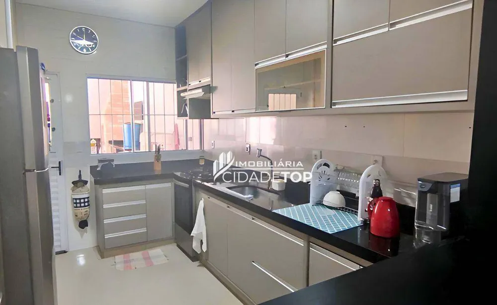 Casa, 3 quartos, 156 m² - Foto 8