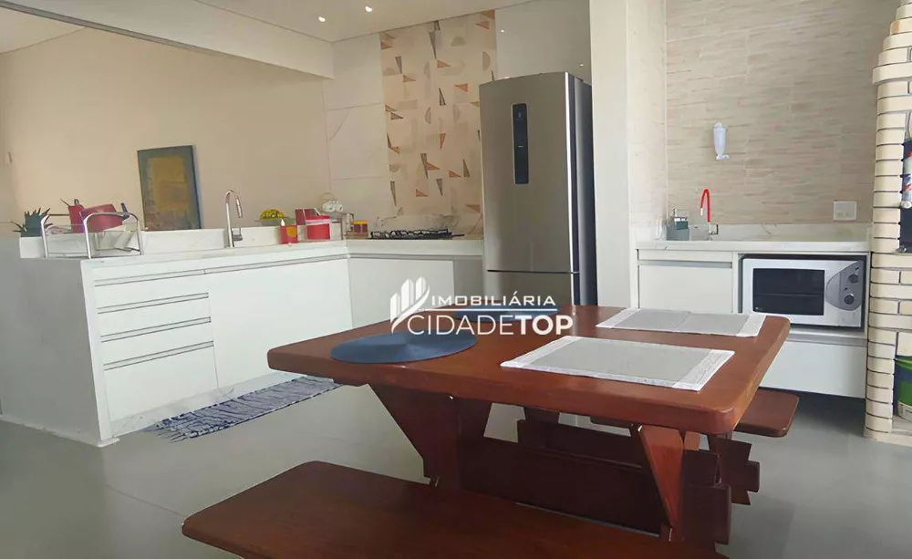 Casa, 2 quartos, 115 m² - Foto 1