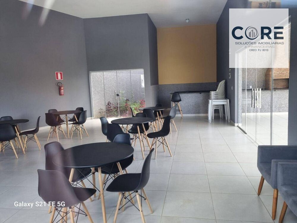 Apartamento à venda com 2 quartos, 86m² - Foto 4
