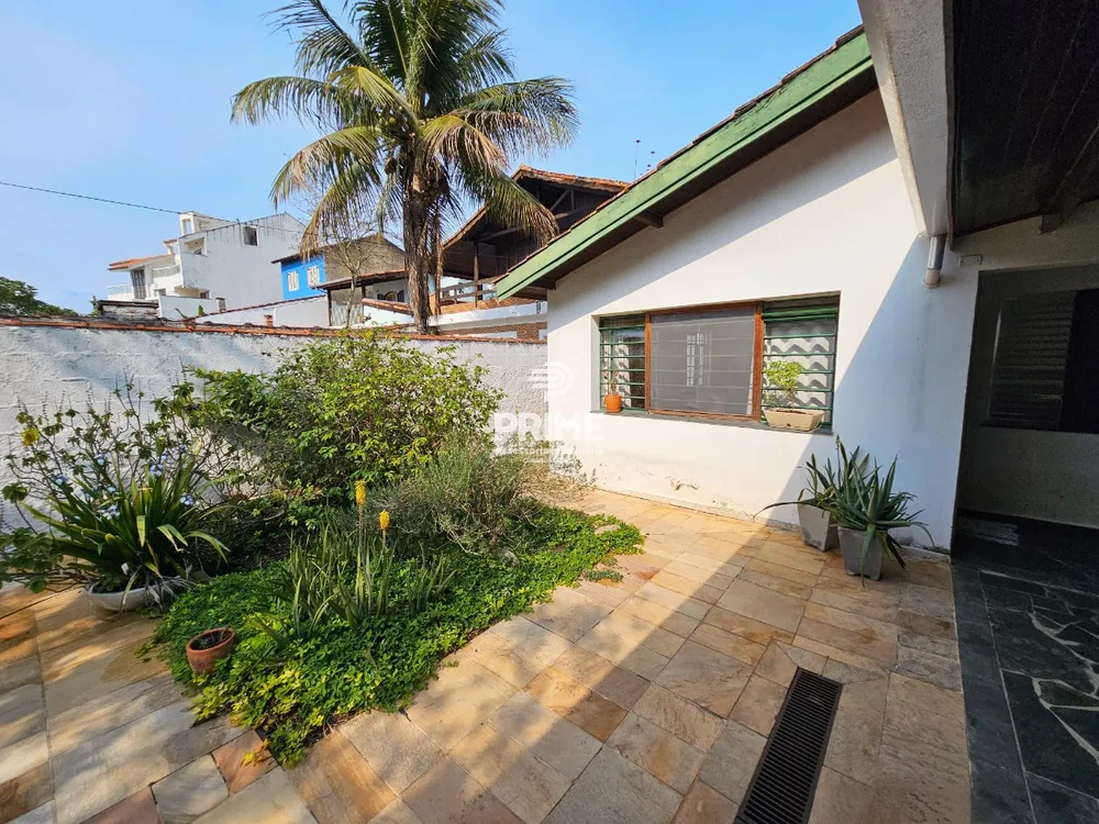 Casa, 3 quartos, 162 m² - Foto 1
