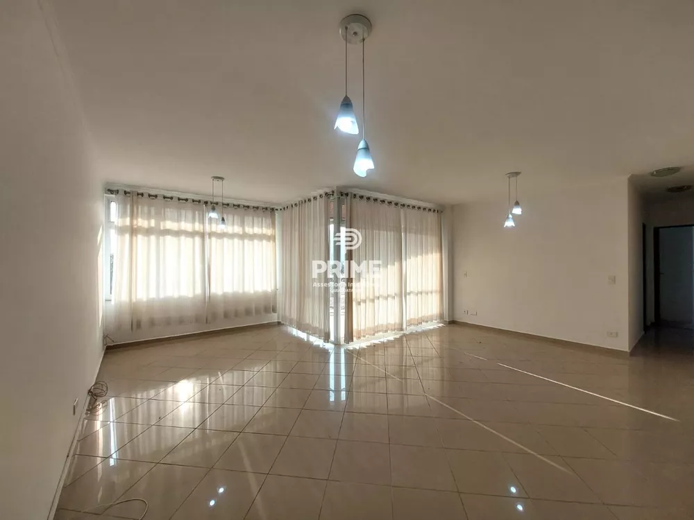 Apartamento à venda com 3 quartos, 118m² - Foto 3