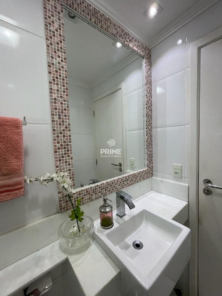 Apartamento, 3 quartos, 100 m² - Foto 2