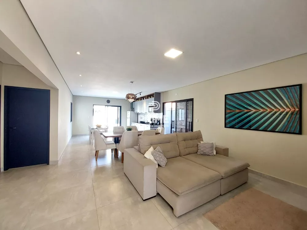 Casa, 4 quartos, 179 m² - Foto 3