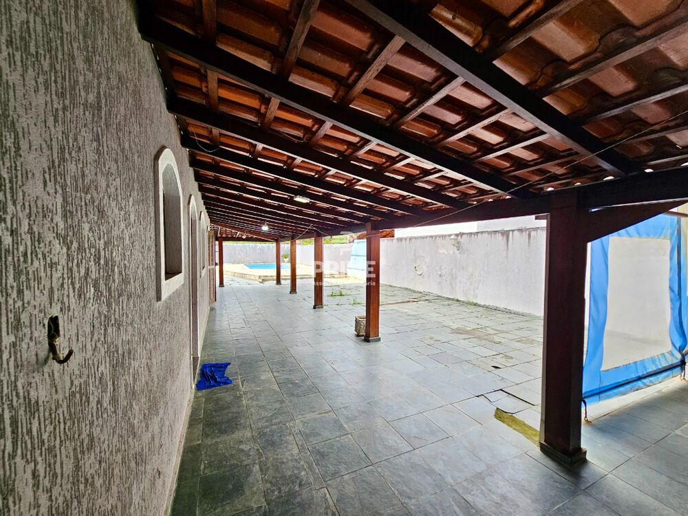 Casa, 3 quartos, 265 m² - Foto 1