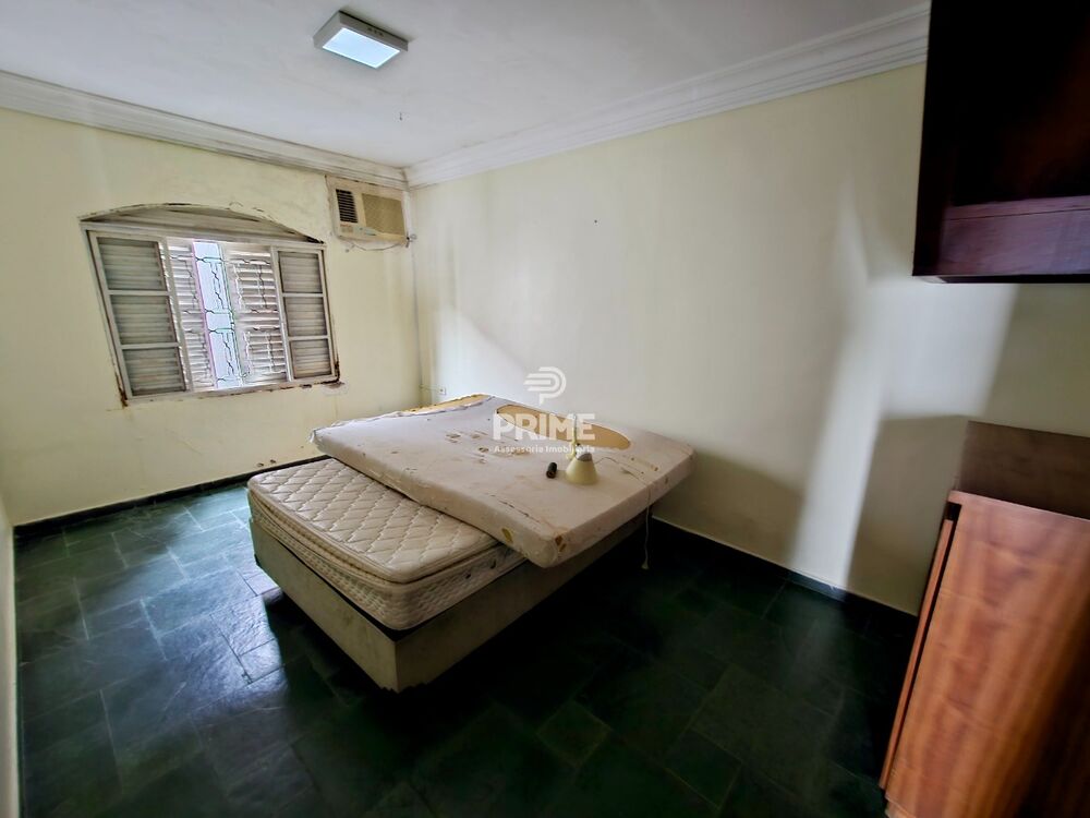 Casa, 3 quartos, 265 m² - Foto 2