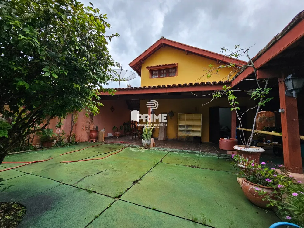 Casa, 3 quartos, 152 m² - Foto 1