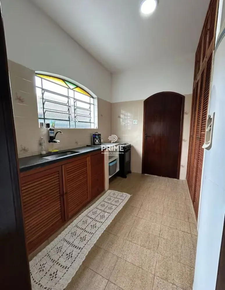 Casa, 3 quartos, 211 m² - Foto 2