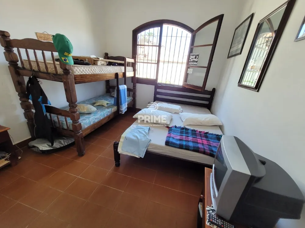 Casa, 4 quartos, 240 m² - Foto 11