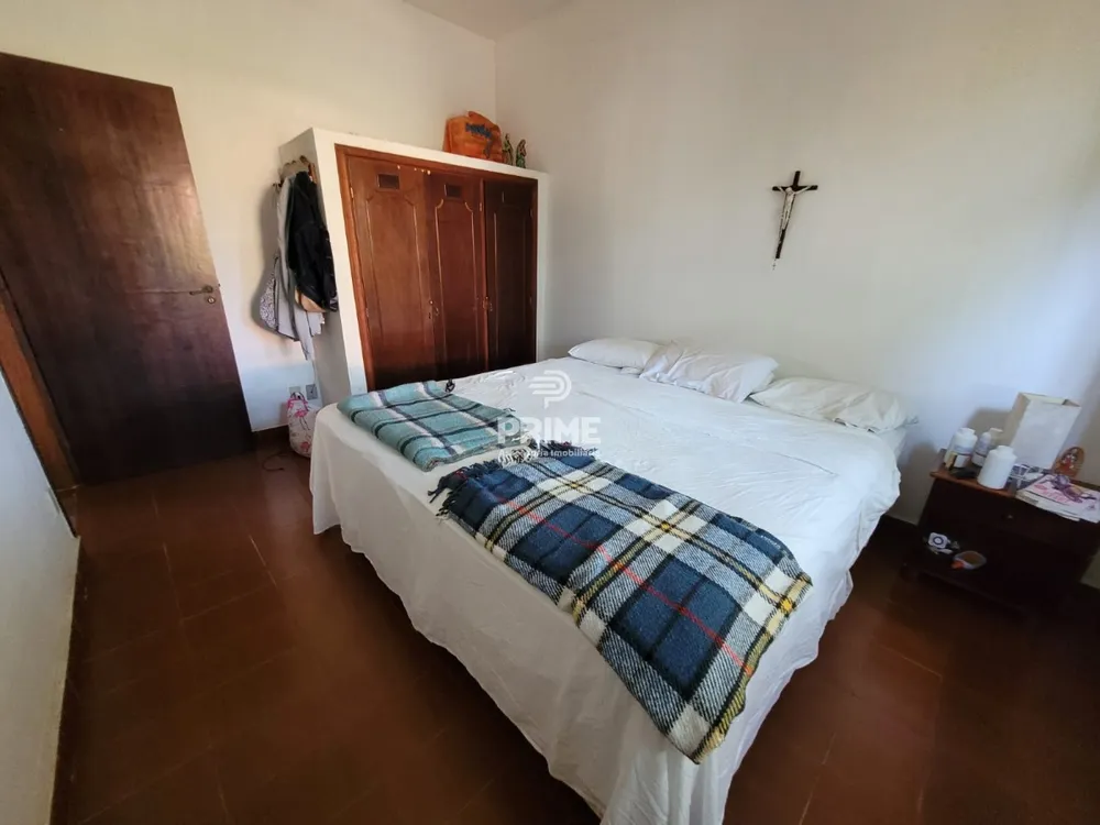 Casa, 4 quartos, 240 m² - Foto 8