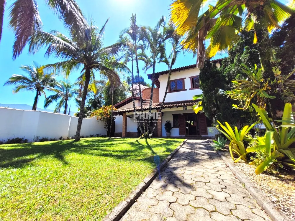 Casa, 4 quartos, 240 m² - Foto 1