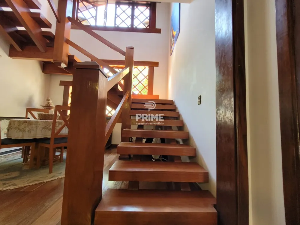 Casa, 4 quartos, 240 m² - Foto 4