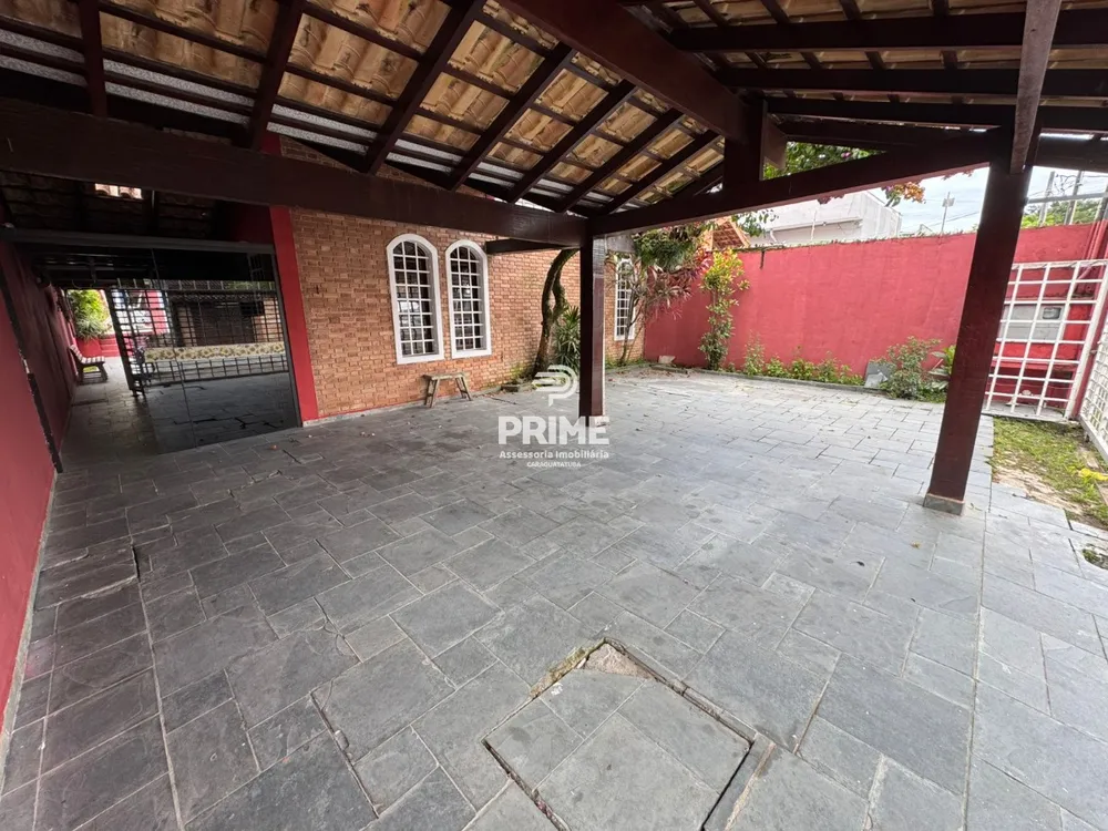 Sobrado, 5 quartos, 360 m² - Foto 1
