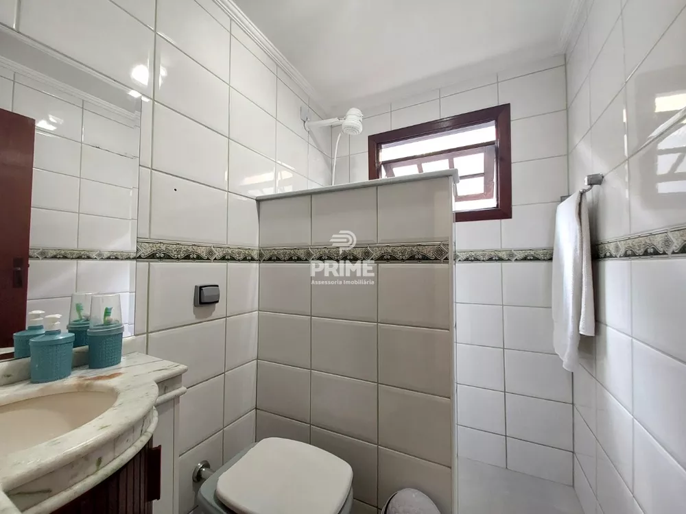 Casa, 3 quartos, 168 m² - Foto 3