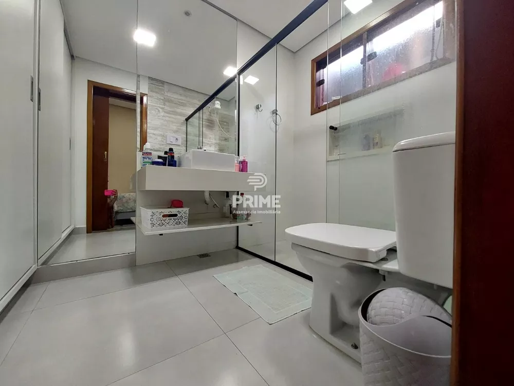 Casa, 3 quartos, 168 m² - Foto 4