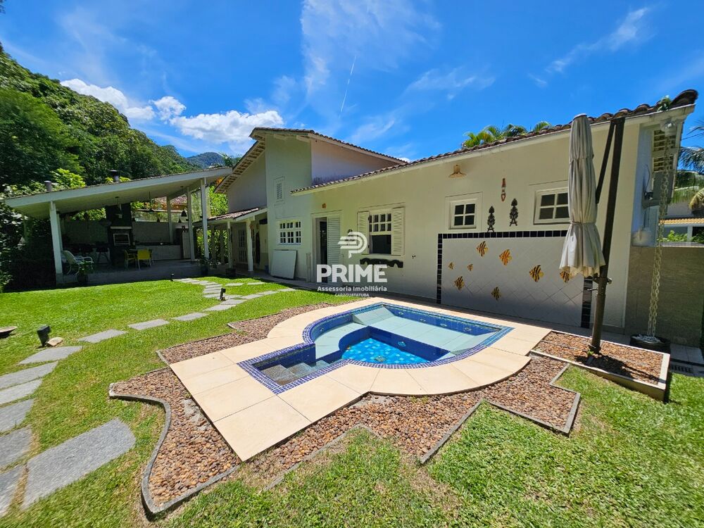 Casa, 3 quartos, 240 m² - Foto 1