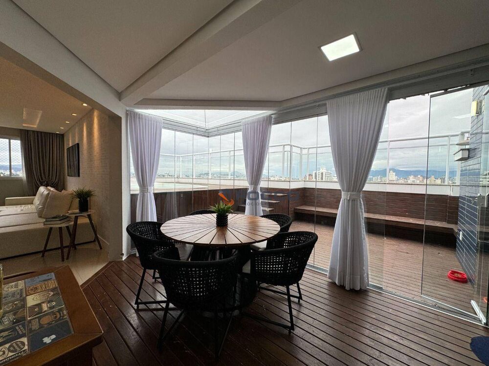 Cobertura à venda com 3 quartos, 192m² - Foto 3