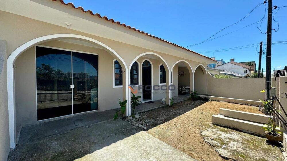 Casa, 3 quartos, 170 m² - Foto 2