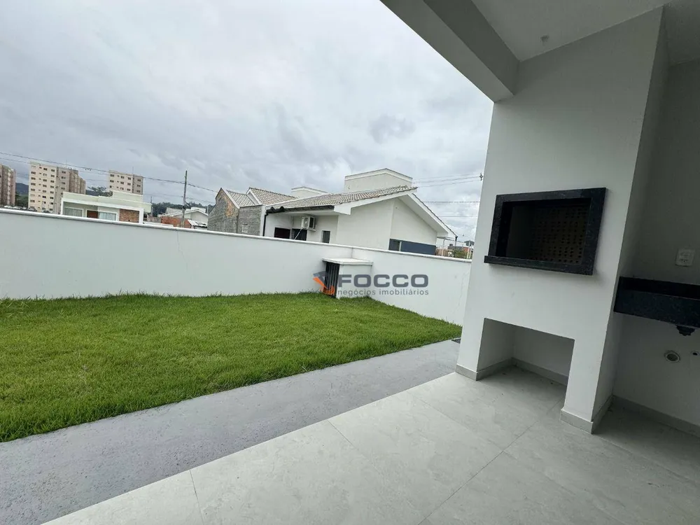 Casa, 3 quartos, 78 m² - Foto 1