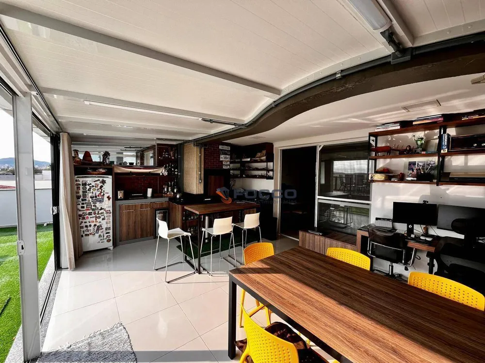 Apartamento, 3 quartos, 228 m² - Foto 4