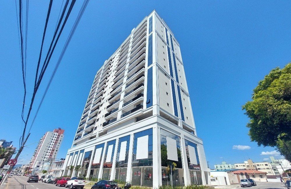 Apartamento à venda com 3 quartos, 103m² - Foto 3