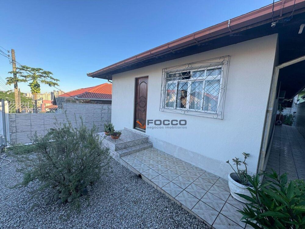 Casa, 4 quartos, 255 m² - Foto 3