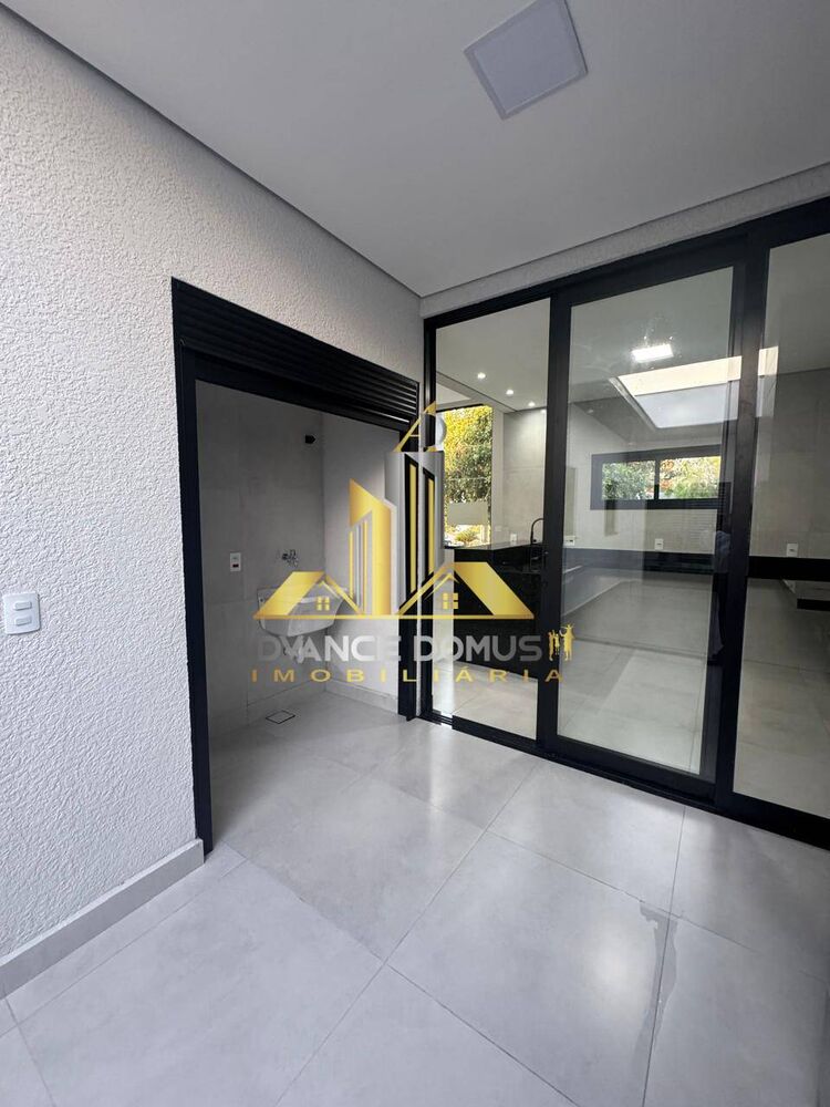 Casa de Condomínio à venda com 3 quartos, 100m² - Foto 4