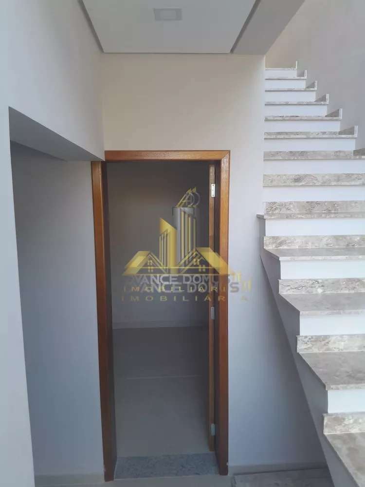 Casa, 3 quartos, 205 m² - Foto 3