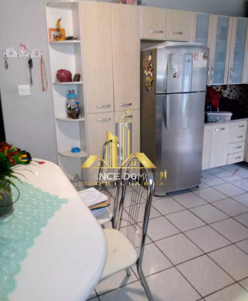 Casa, 3 quartos, 174 m² - Foto 6